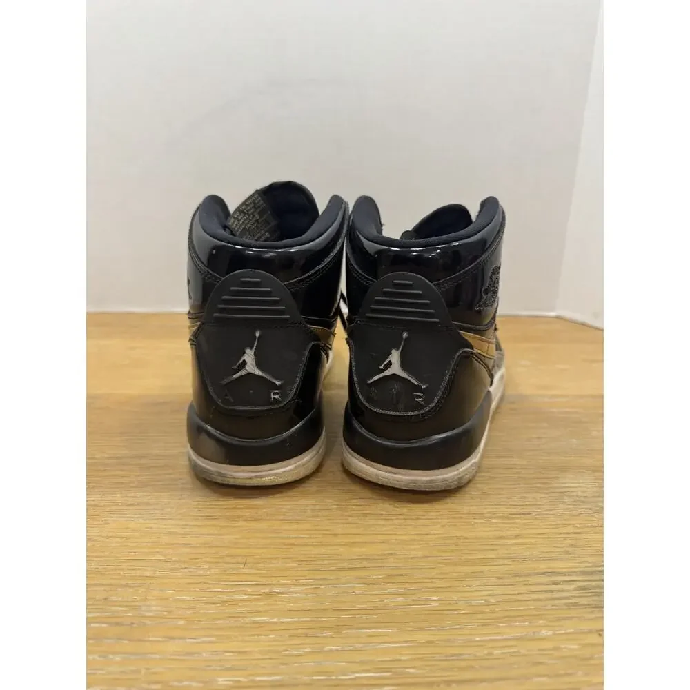 Nike Air Jordan Legacy 312 High Top Black and Gold Size 6Y